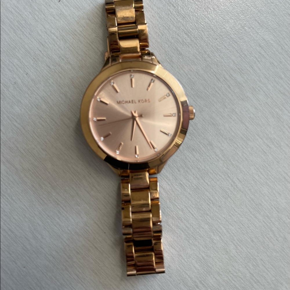 Michael Kors rose gold watch